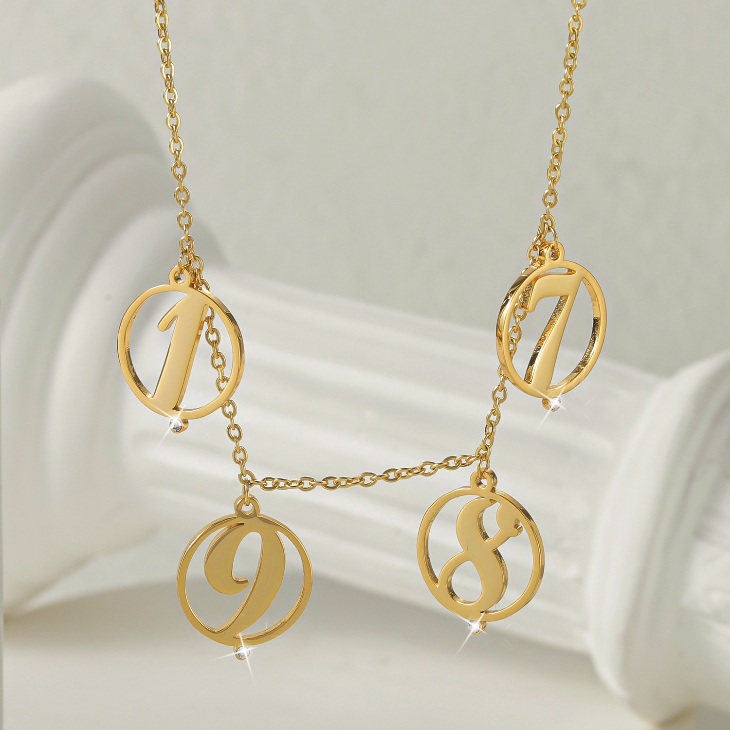 Initial Letter Necklace 18K Gold - Personalizza Halo Collana multi iniziali Diamanti