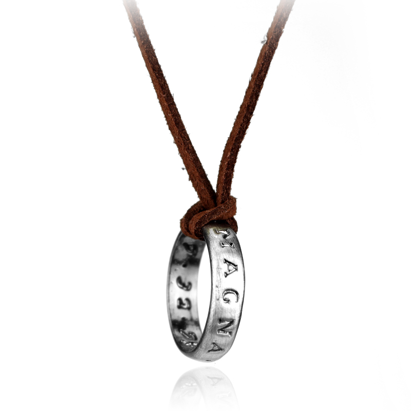 Anime Pendant Necklace - Collana con Anello a Catena in