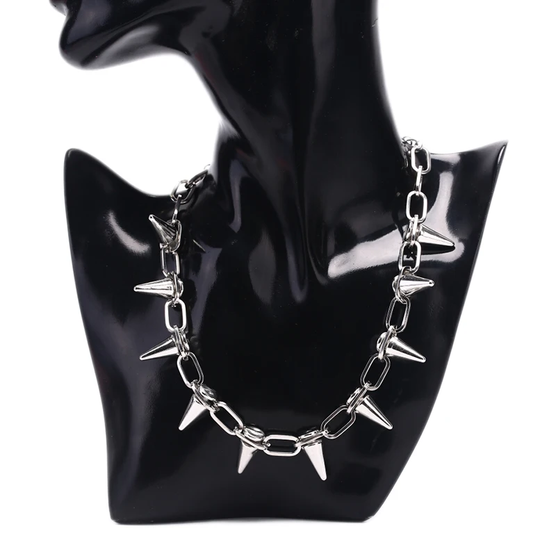 Goth Punk Spike Choker - Collana con collare a borchie e