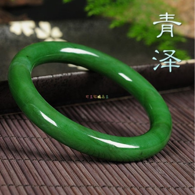 Bracelets - Bracciale rotondo in giadeite verde spinaci