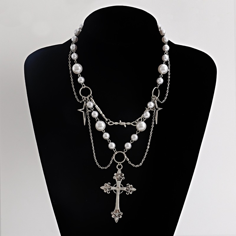 Collana con ciondolo croci pun - Pearl Choker Necklace Vintage recensione e prezzo