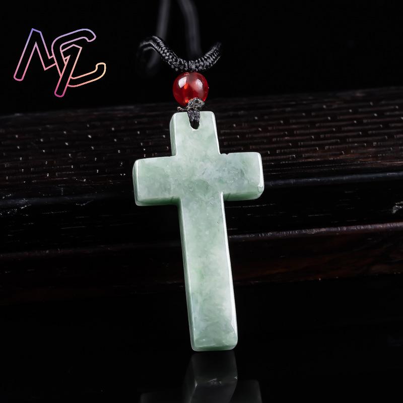 Collana con ciondolo croce di  - Necklaces recensione e prezzo