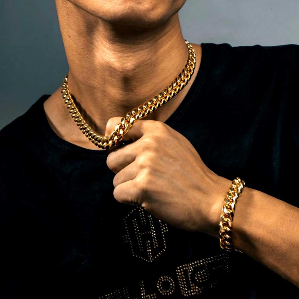 Girocollo da uomo con catena a - Cuban Link Chain 12Mm recensione e prezzo