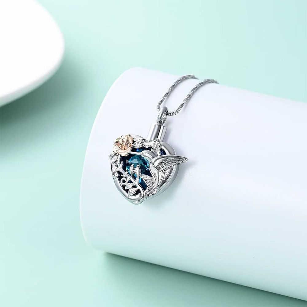 Collana con medaglione con urn - Heart Locket Necklace Photo recensione e prezzo