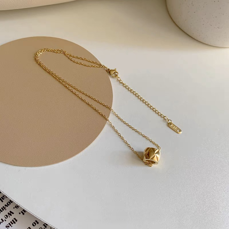 Collana con ciondolo con perli - Cross Pendant Necklace Gold recensione e prezzo