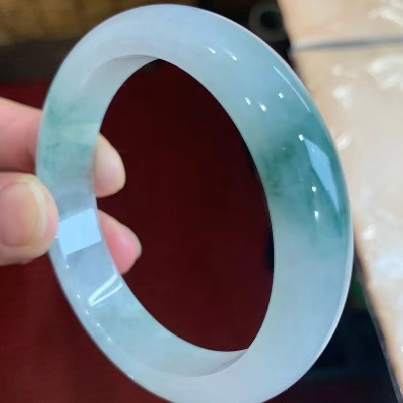 Bracciale in giadeite del Myan - Bracelets recensione e prezzo