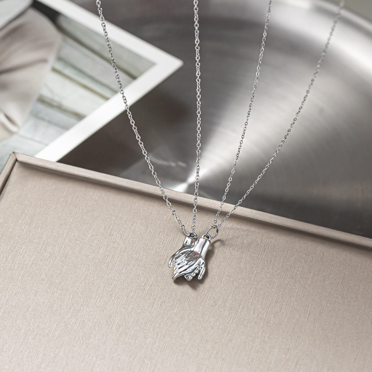 Set di 2 Collane per Coppie, C - Magnetic Couple Matching Necklaces recensione e prezzo