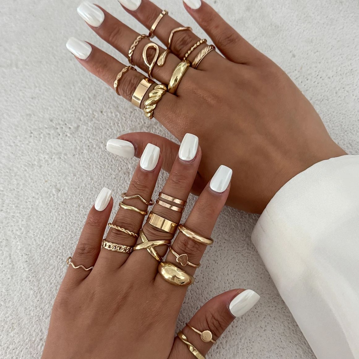 KunJoe 24 Pz/set Alla Moda Geo - Vintage Punk Knuckle Rings Set recensione e prezzo