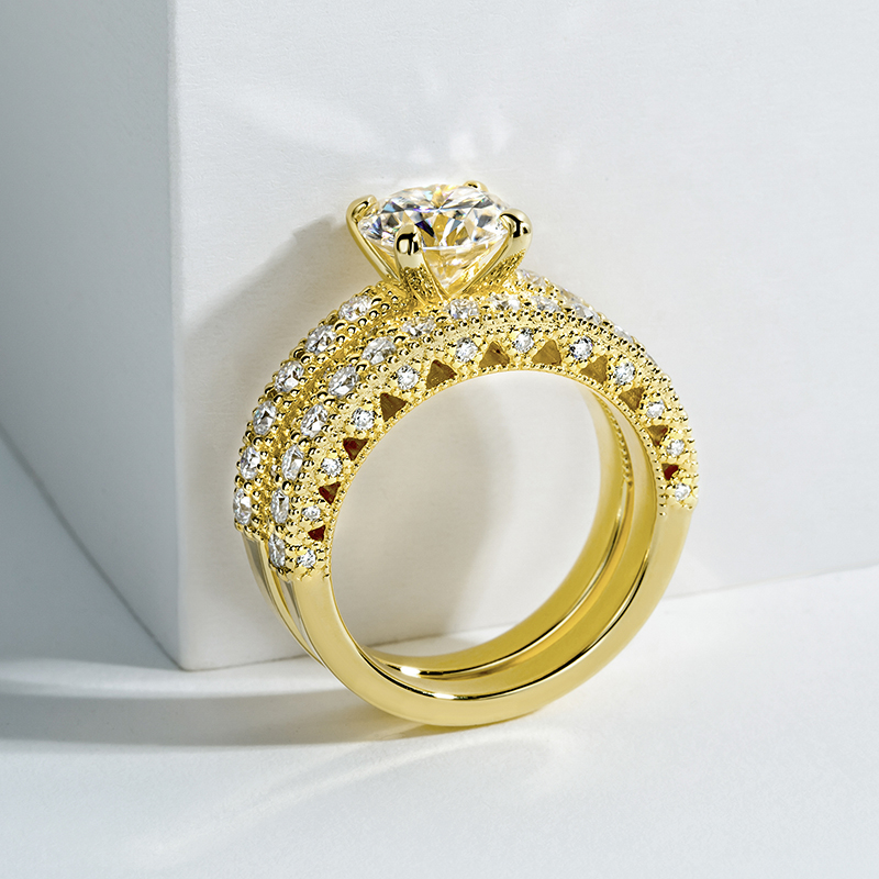 Set di Anelli per Donna in Arg - Moissanite Engagement Ring 1 Carat recensione e prezzo