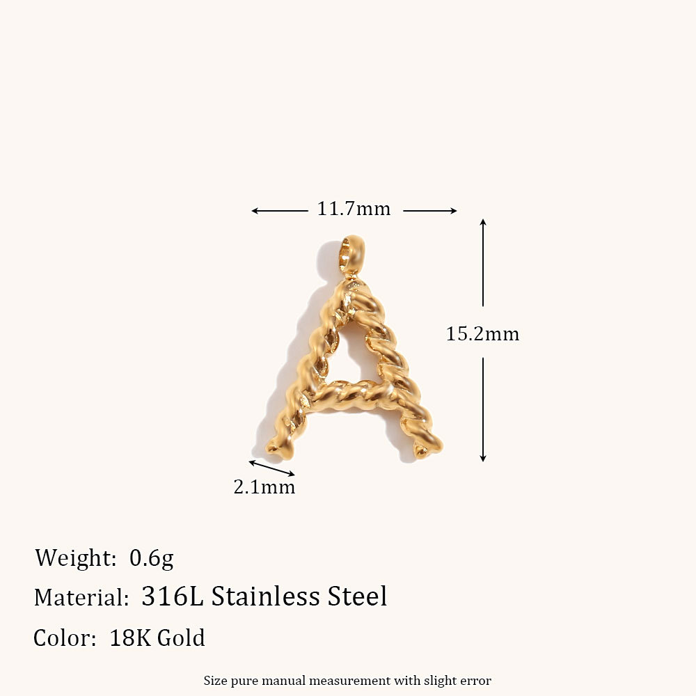 Collana con lettera 3D persona - Initial Letter Necklace 18K Gold recensione e prezzo
