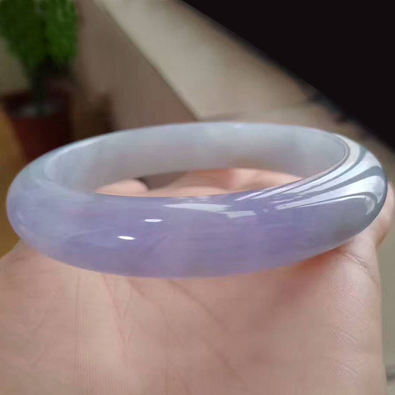 Bracciale in giadeite birmana  - Bracelets recensione e prezzo