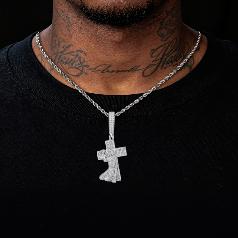 Nuovo ciondolo a croce di Gesù - 925 Sterling Silver Chain Necklace Men recensione e prezzo