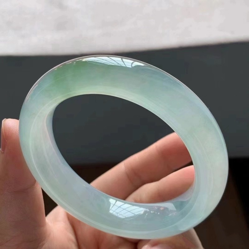 Braccialetto regalo in giadeit - Bracelets recensione e prezzo